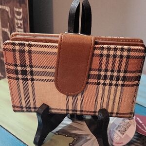 Mundi Plaid Wallet with Brown Accents
